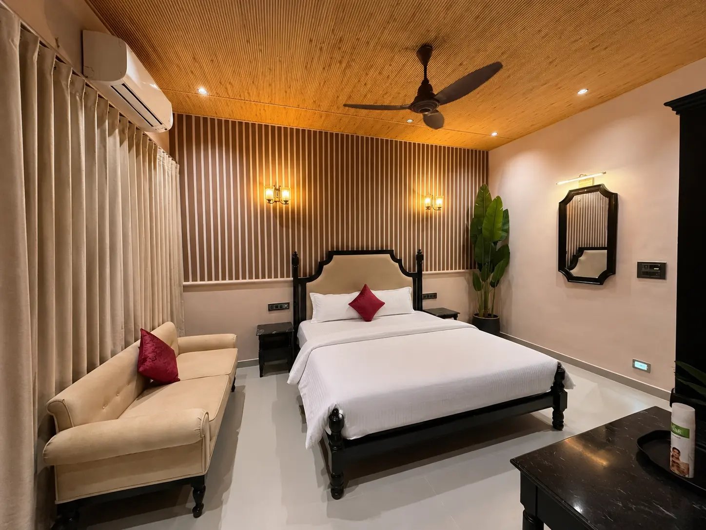 Premium Valley View Room seating and detail